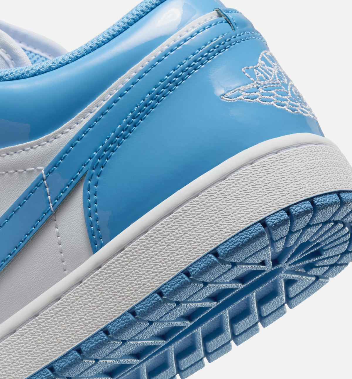 Air Jordan 1 Retro Low Men's Lifestyle Shoes | Legend Blue