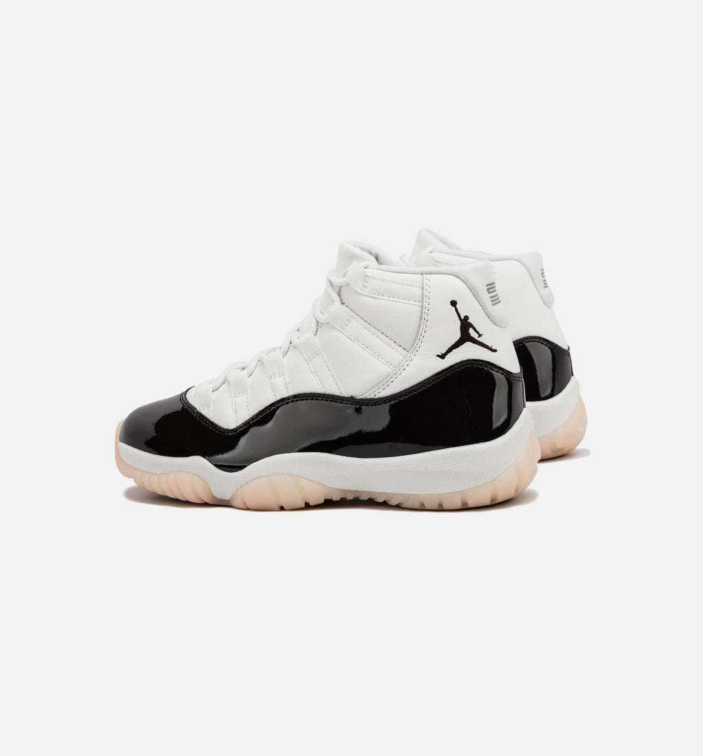 Women's Air Jordan 11 Retro Neapolitan