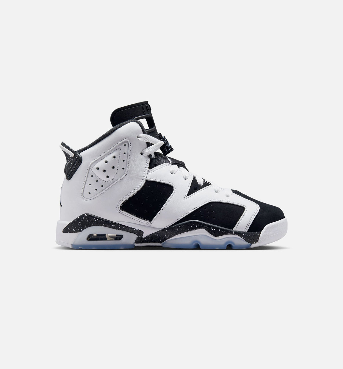 Air Jordan 6 Retro Black and White Grade School Lifestyle Shoes | Black / White