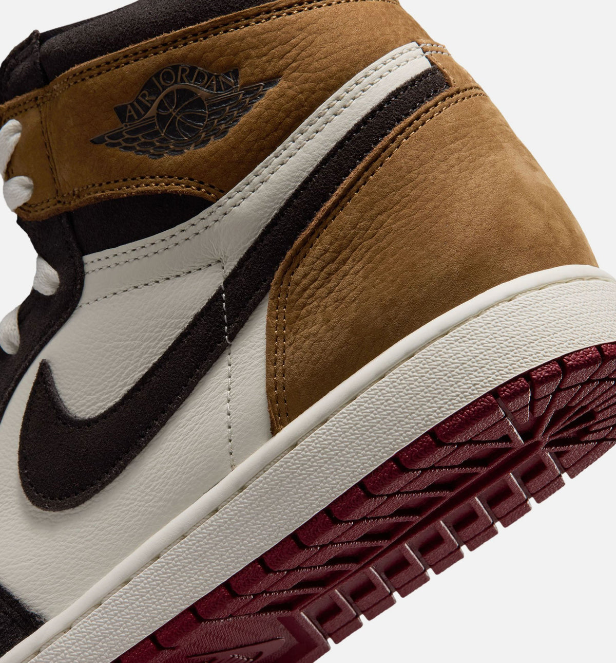 Air Jordan 1 Retro High OG Men's Lifestyle Shoes | Love Letter