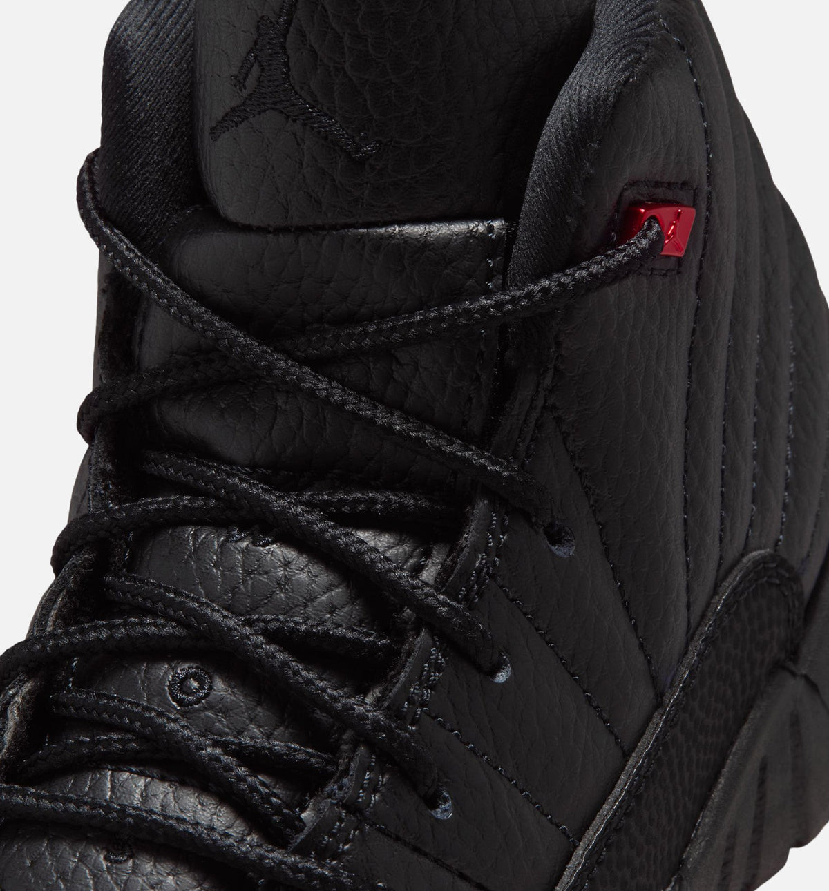 Air Jordan 12 Retro Bloodline Preschool Lifestyle Shoes | Black / Varsity Red