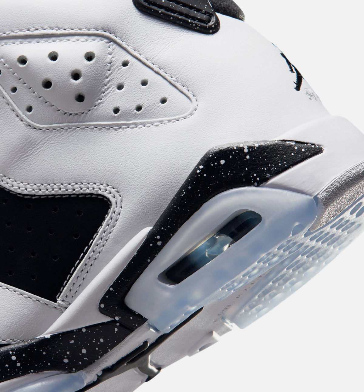 Air Jordan 6 Retro Black and White Grade School Lifestyle Shoes | Black / White