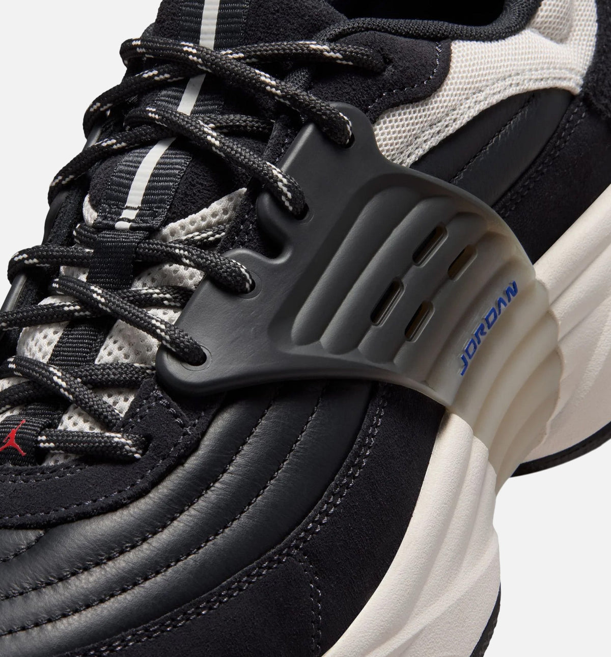 Trunner O/S SE Men's Lifestyle Shoes | Off Noir / University Red / Phantom