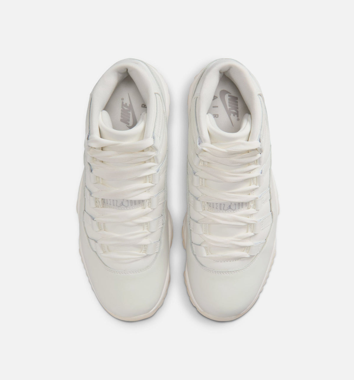 Air Jordan 11 Retro Pearl Women's Lifestyle Shoes | Sail / Pearl Grey / White / Metallic Silver