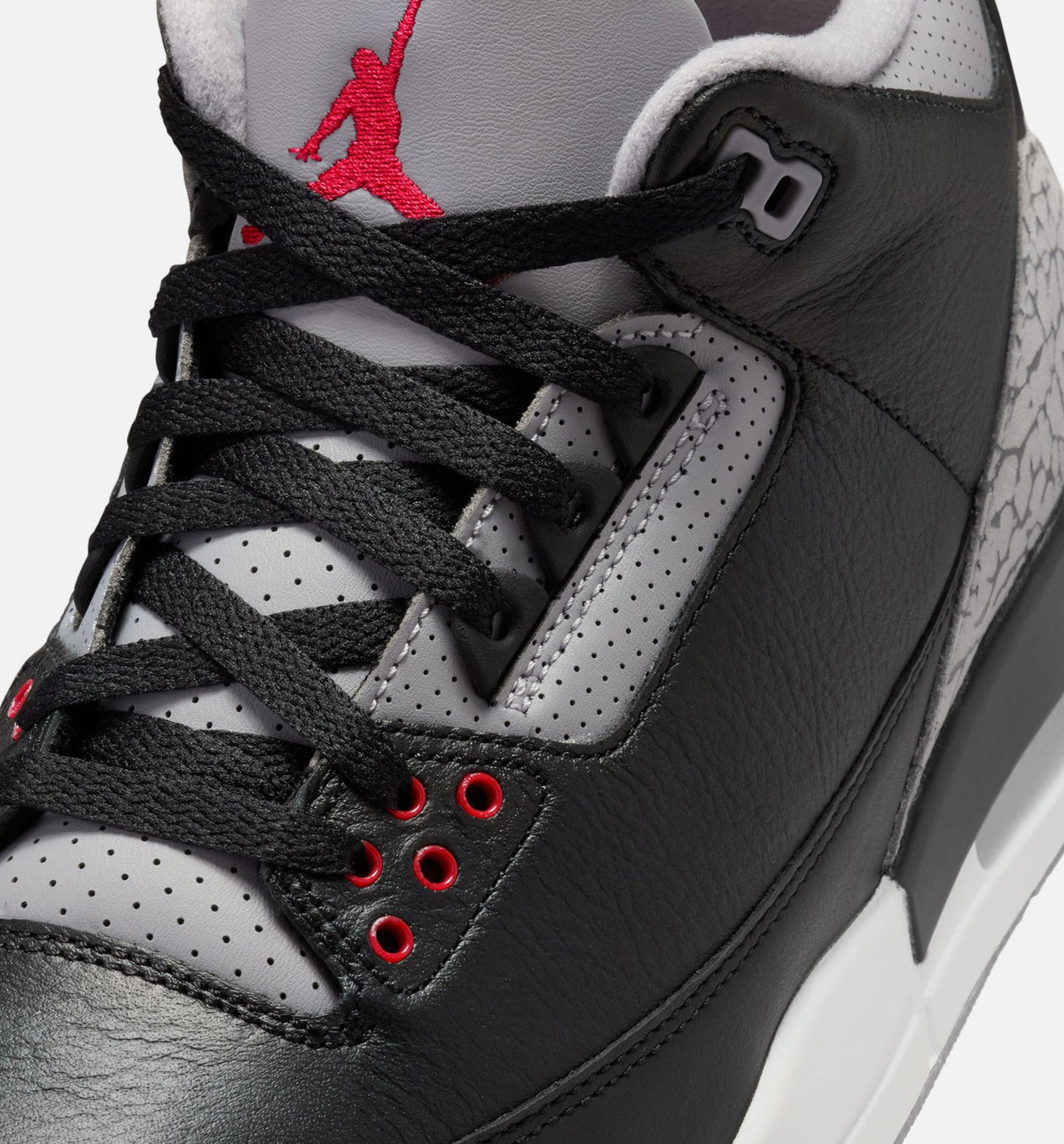 Air Jordan 3 Retro Men's Lifestyle Shoes | Black Cement