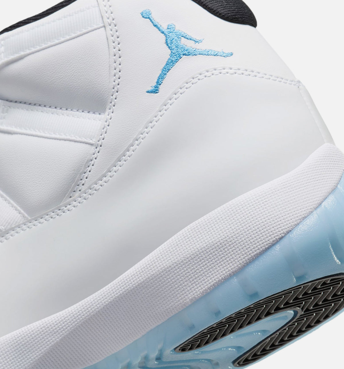 Air Jordan 11 Retro Legend Blue Men's Lifestyle Shoes | White / Legend Blue / Black