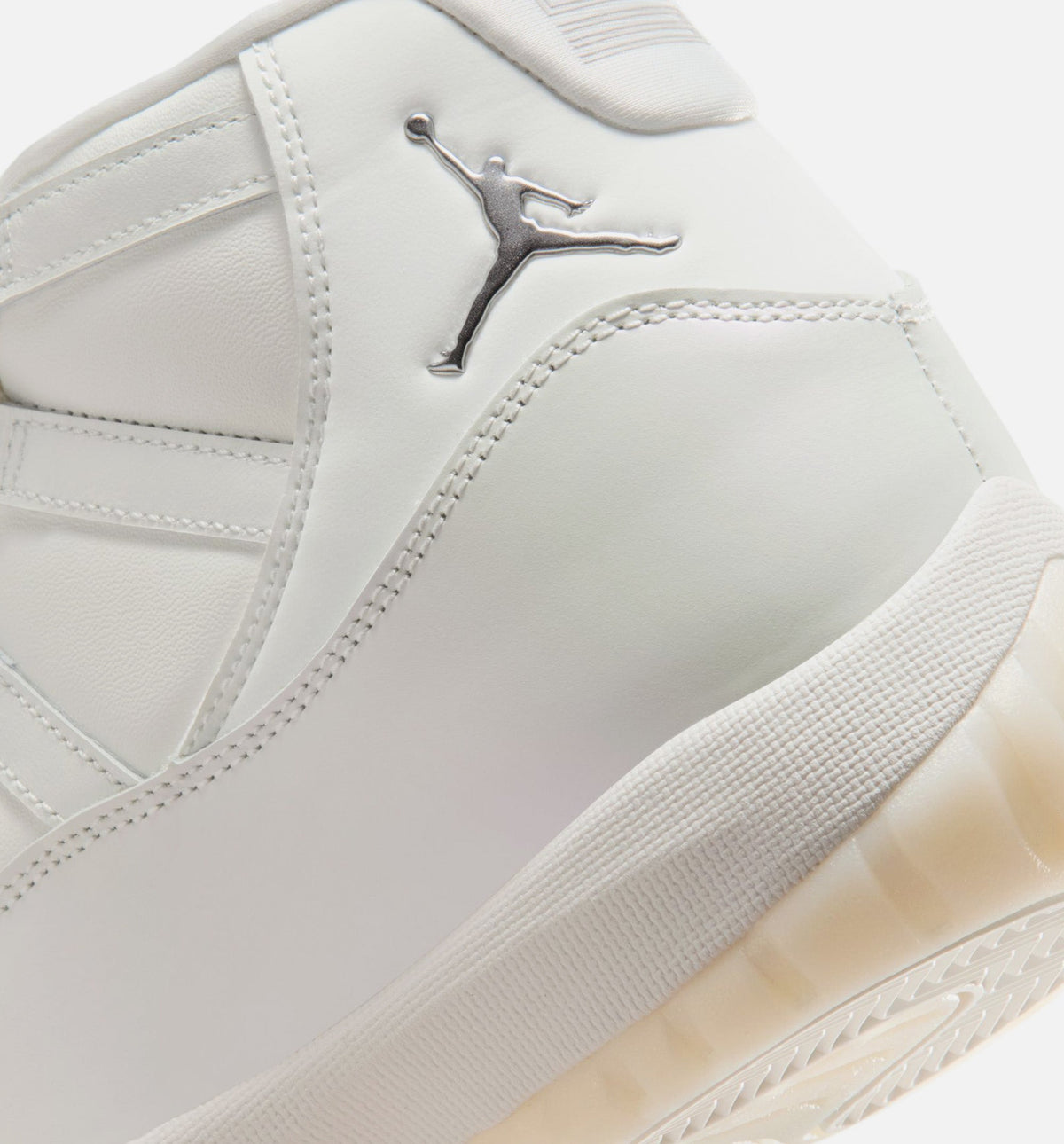 Air Jordan 11 Retro Pearl Women's Lifestyle Shoes | Sail / Pearl Grey / White / Metallic Silver