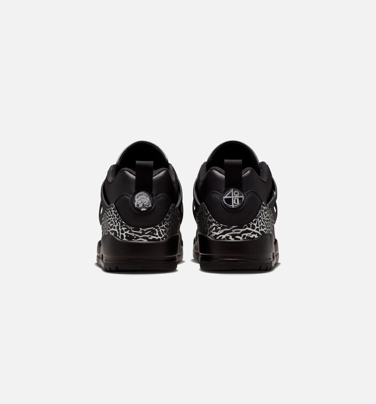Spizike Low Men's Basketball Shoes | Black / Metallic Silver