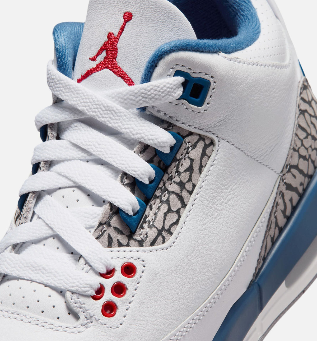 Air Jordan 3 Retro OG True Blue Grade School Lifestyle Shoes