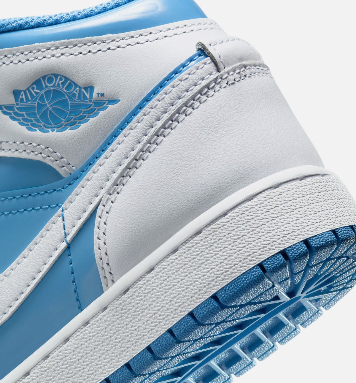 Air Jordan 1 Mid Legend Blue Grade School Shoes | White / Legend Blue